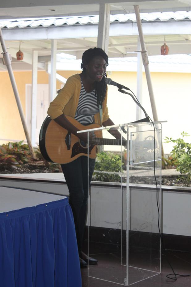 Singer, A’leithia Sweeting, ministering before the start of Saturday’s SIGNIA Development Workshop & Artistes Showcase.